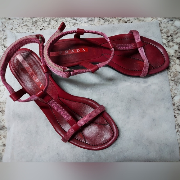 Authentic Prada Sandals Kitten Heels Size 38 6.5 Women's Good Used Condition Red - Picture 2 of 9